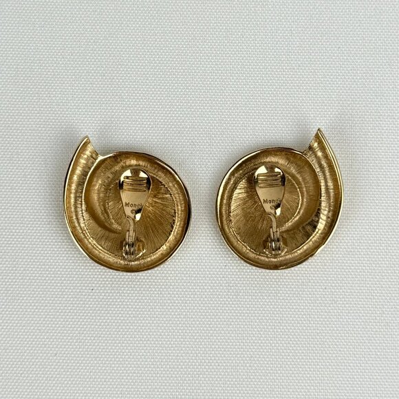 Vintage Monet Gold and Back Enamel Clip On Earrings - Picture 3 of 8